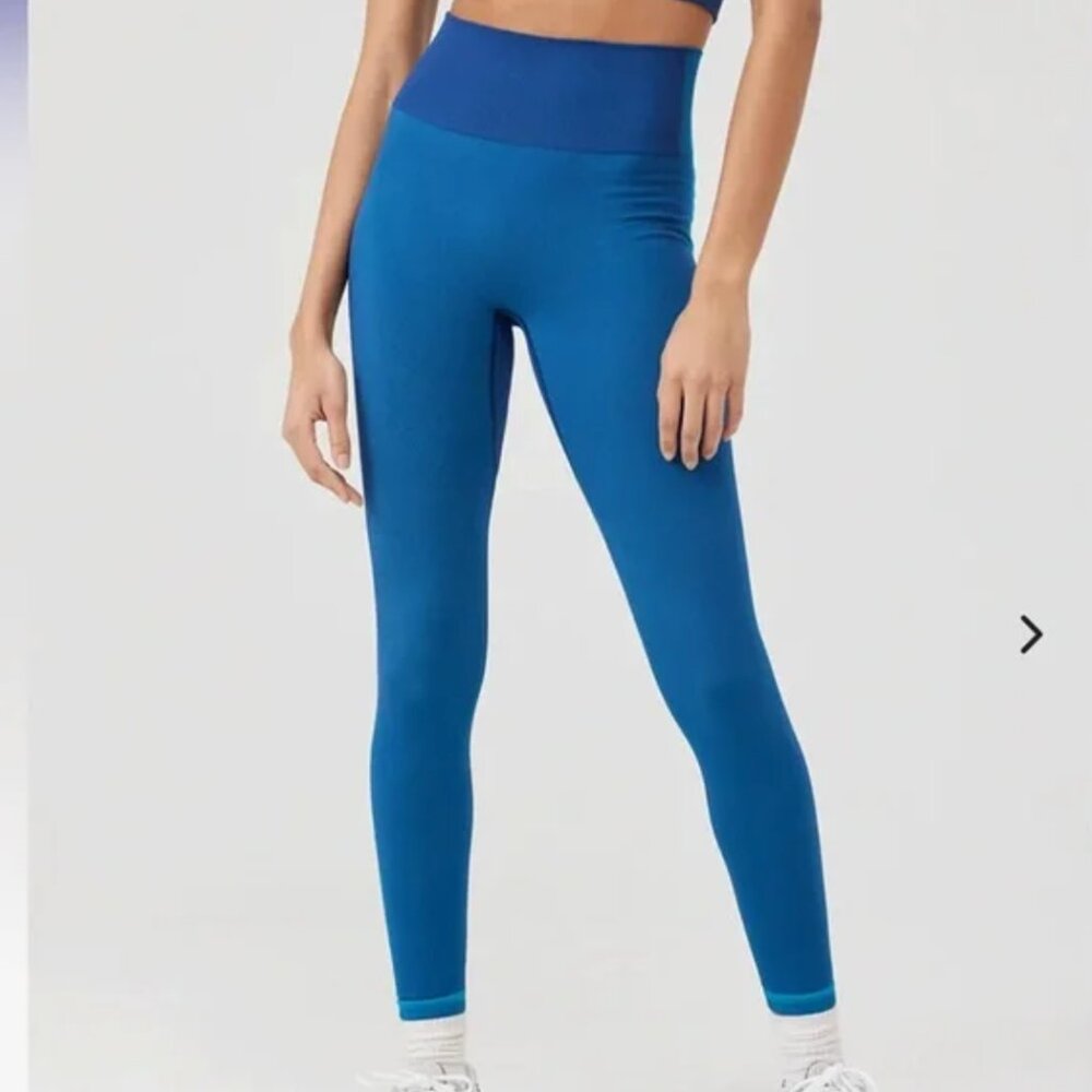 Outdoor Voices Bright Blue Seamless Smooth 7/8 Leggings XS